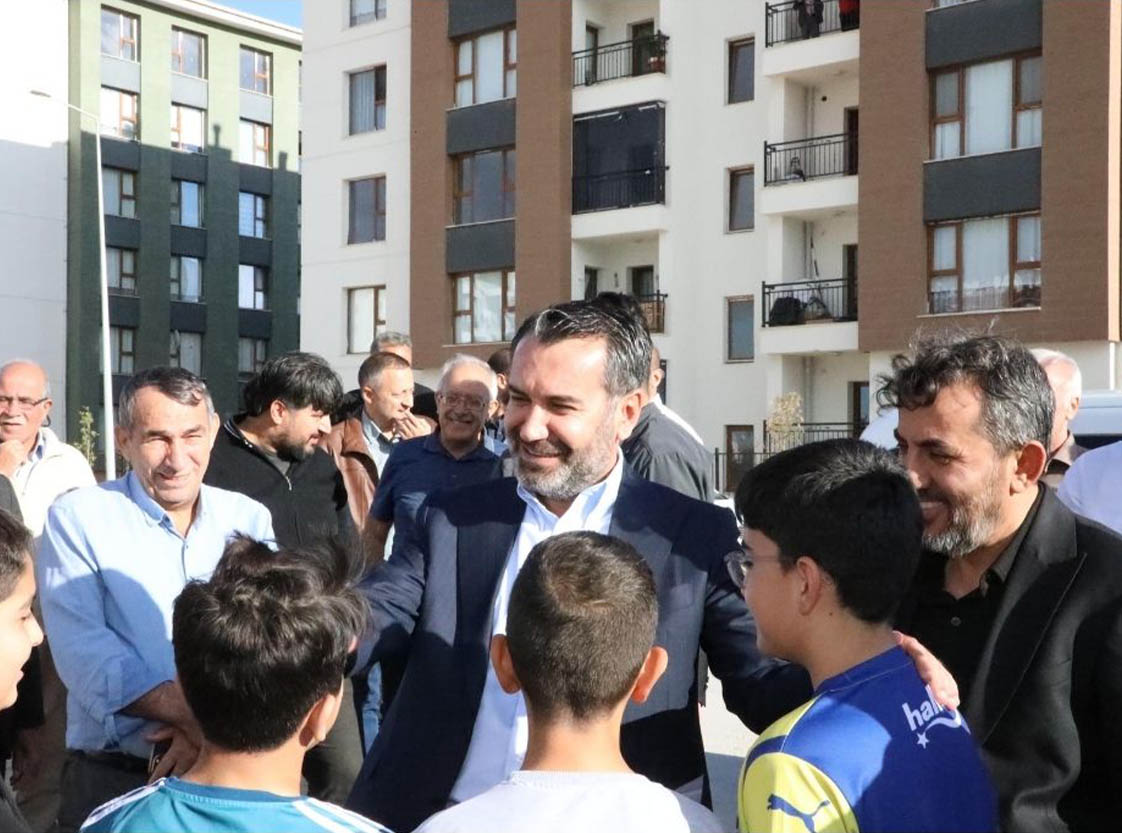 Başkan Şerifoğulları, Aşağıdemirtaş Mahallesi’nde İncelemelerde Bulundu