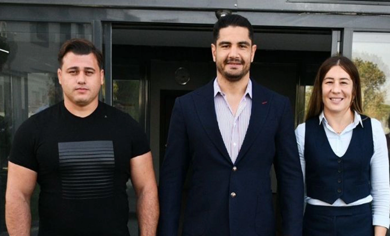 Taha Akgül: Camiamızı birleştirme adına yan yanayız