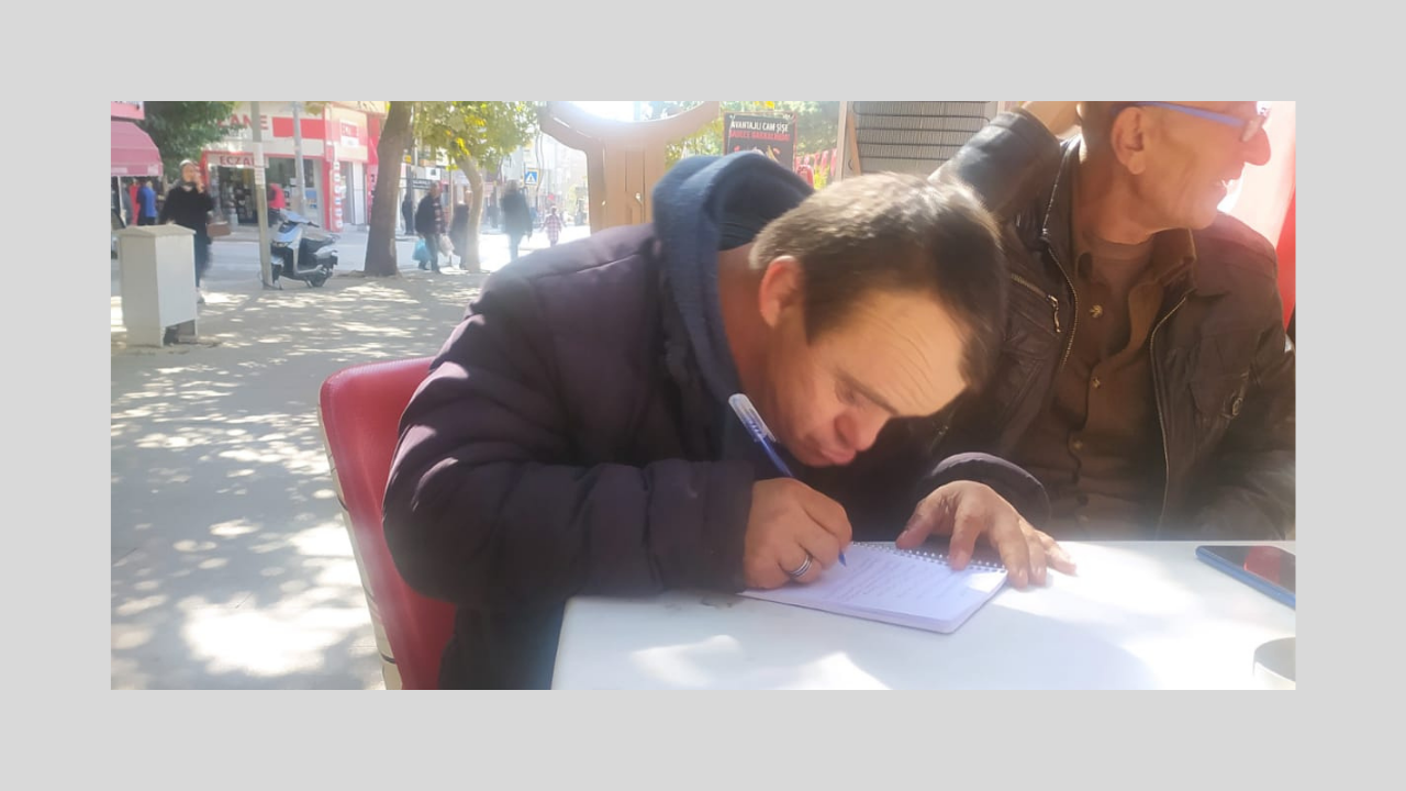 Mahallenin Gülü Sado Efendi