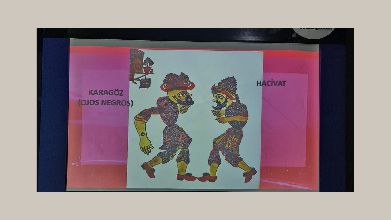 Hacivat Karagöz Dominik de!