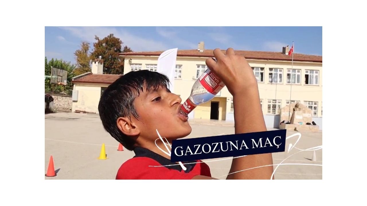 Elazığ’da Gazozuna Maç İle Nostaljik Anlar Yaşandı