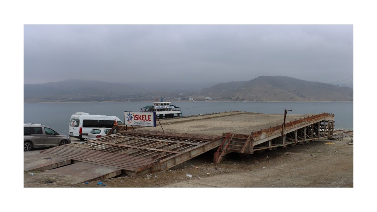 Pertek Feribot İskelesi “Çekek İskele ve Komuta Merkezi’nin” Yıkım ve Söküm İhalesi Yapılacak
