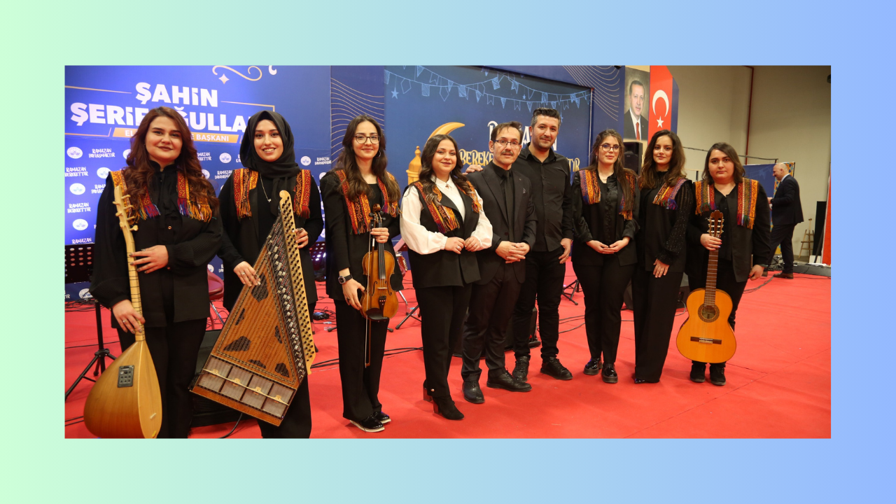 Elazığ Belediyesi Kadın Kürsübaşı Ekibi, Harput Musikisinin En Güzel Örneklerini Sundu