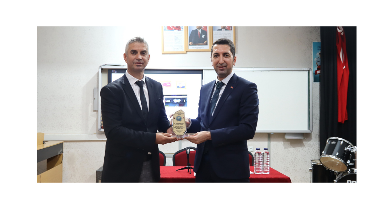 İl Müdürü Eren Spor Lisesi Öğrencileriyle Bir Araya Geldi