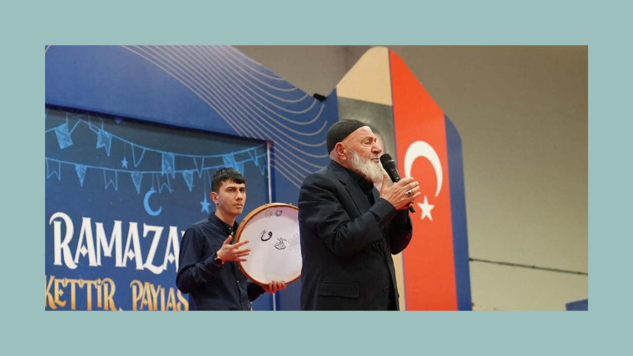 Elazığ Belediyesi Ramazan Etkinliklerinde Tasavvuf Müziği Sanatçısı Turgut Kırgıl Sahne Aldı