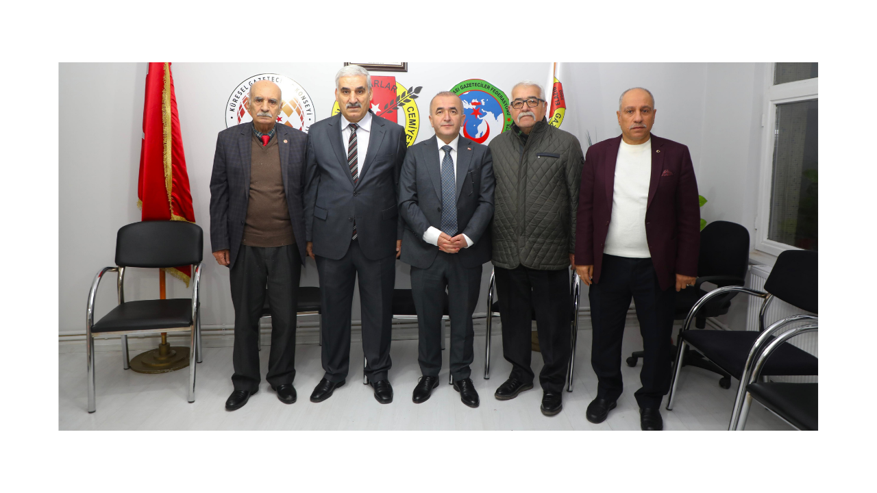 İlimiz Valisi Numan Hatipoğlu Elazığ Gazeteciler ve yazarlar cemiyetini ziyaret etti.